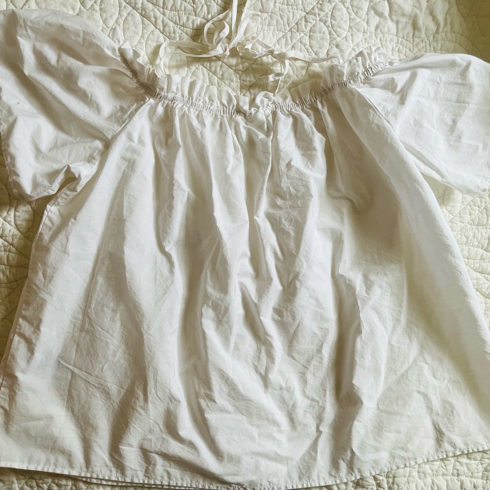 H&M White Off-Shoulder Ruffle Sleeve Top - Picture 6 of 6